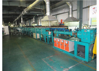 ट्रैक्शन मशीन के साथ 83KW रबर नली उत्पादन लाइन सिलिकॉन रबर इलाज की प्रक्रिया